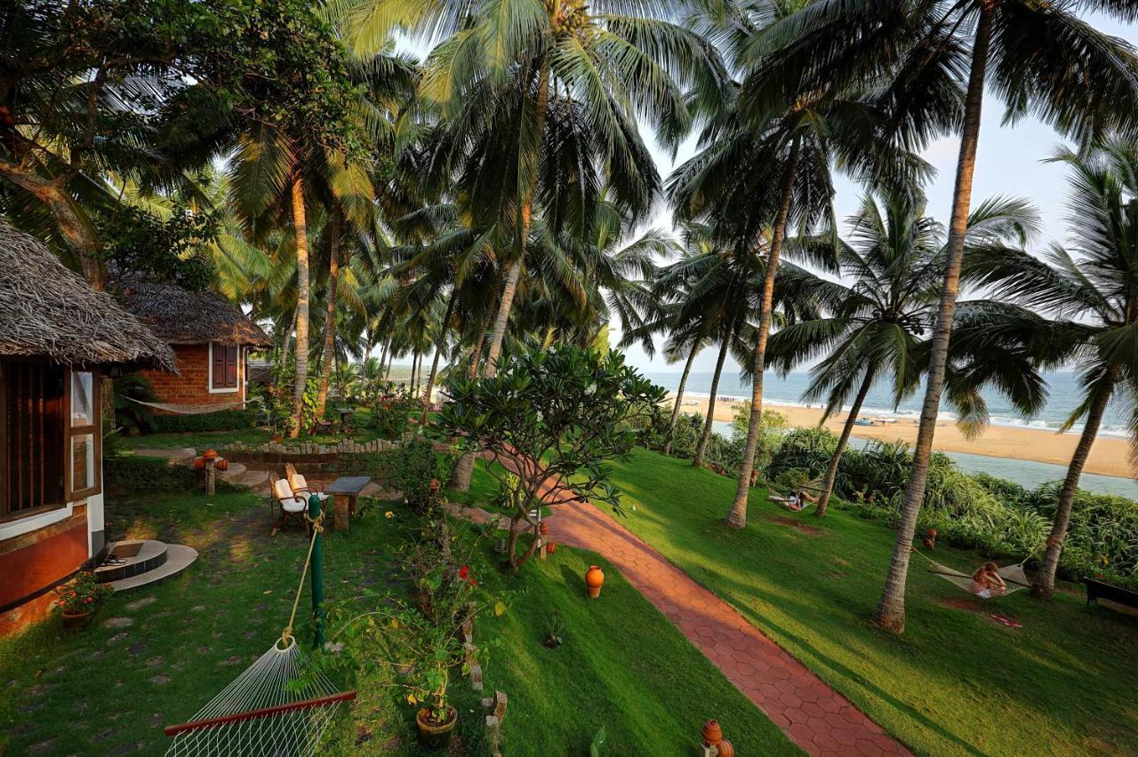 Soma Manaltheeram Ayurveda Beachvillage Kovalam Exterior foto