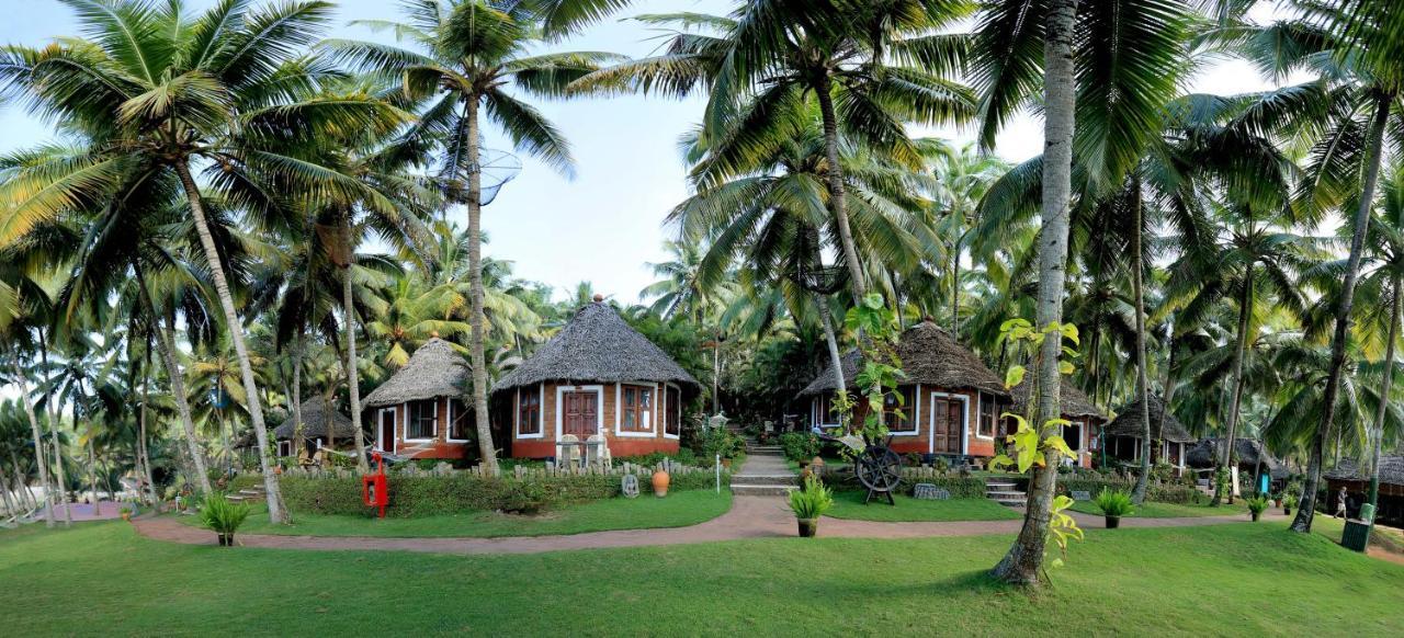 Soma Manaltheeram Ayurveda Beachvillage Kovalam Exterior foto