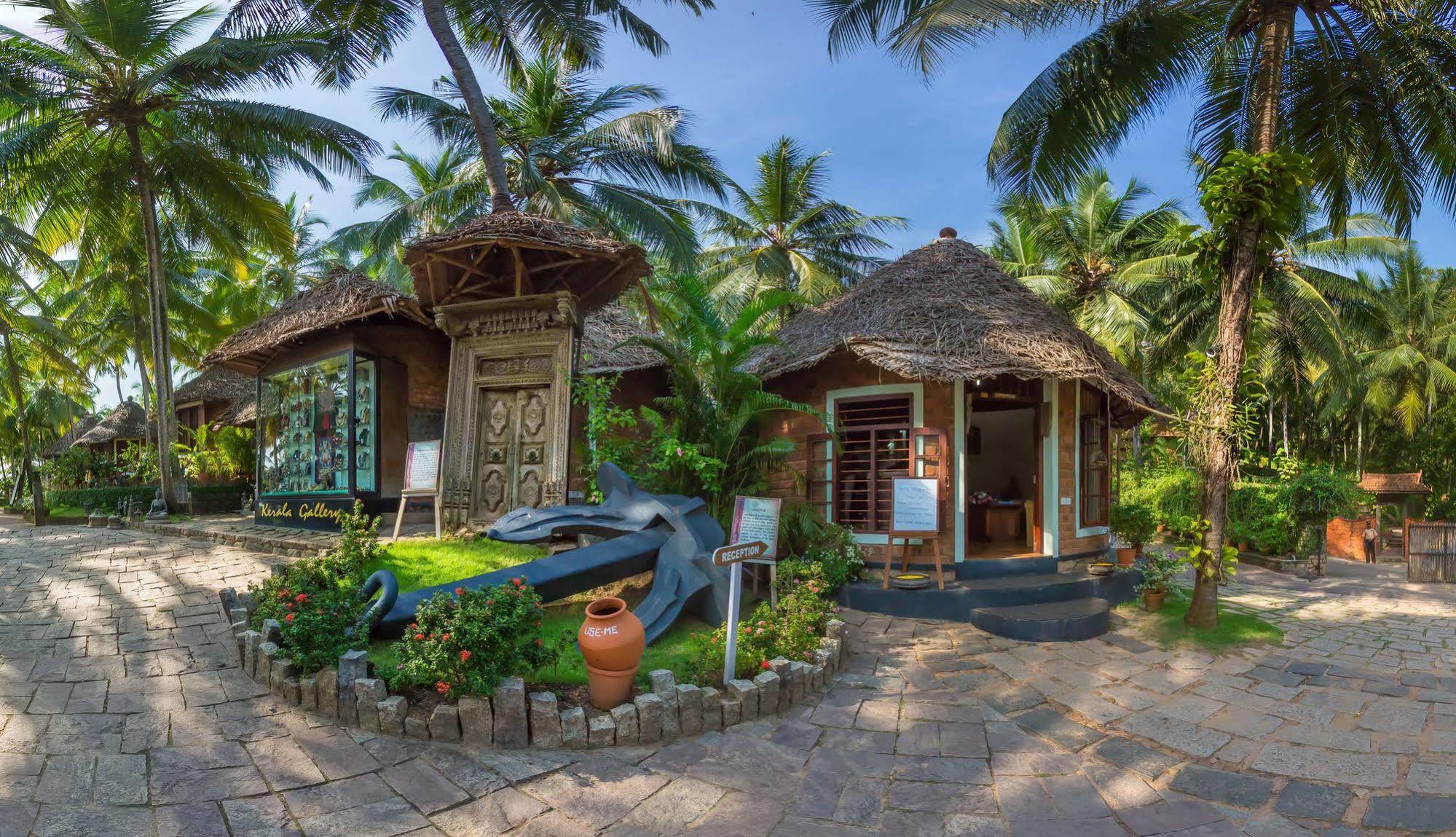 Soma Manaltheeram Ayurveda Beachvillage Kovalam Exterior foto